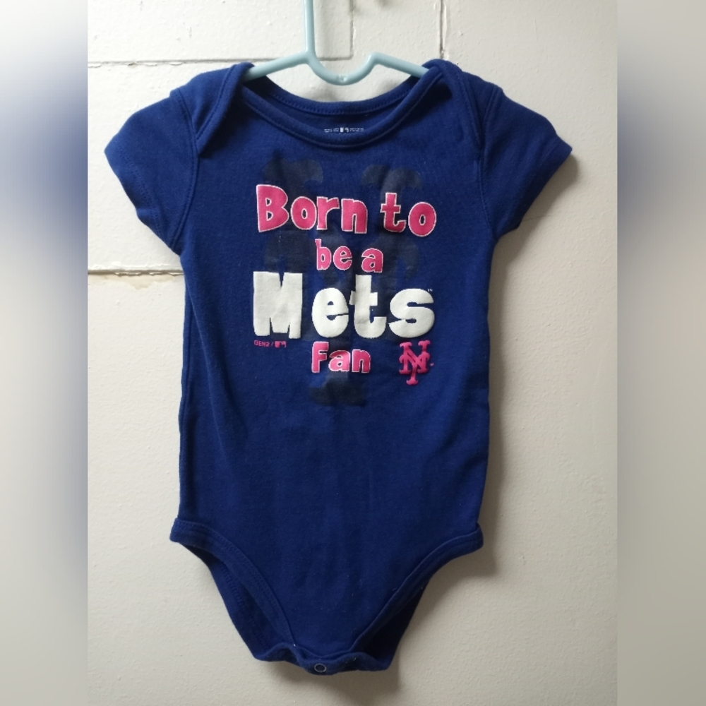 Girls Mets fan onesie NWOT 24 MONTHS